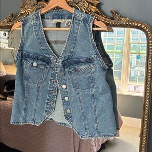 Universal Threads Denim Sleeveless Vest Sz S